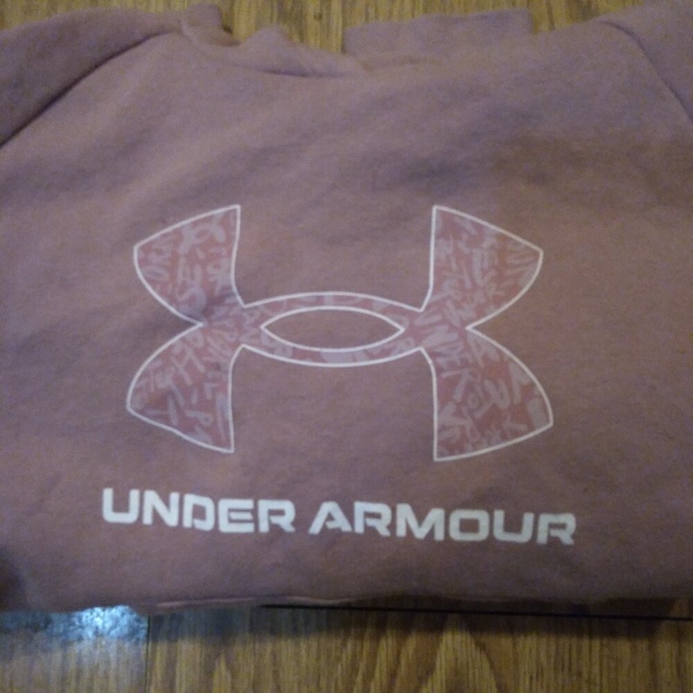 Girls under armour
